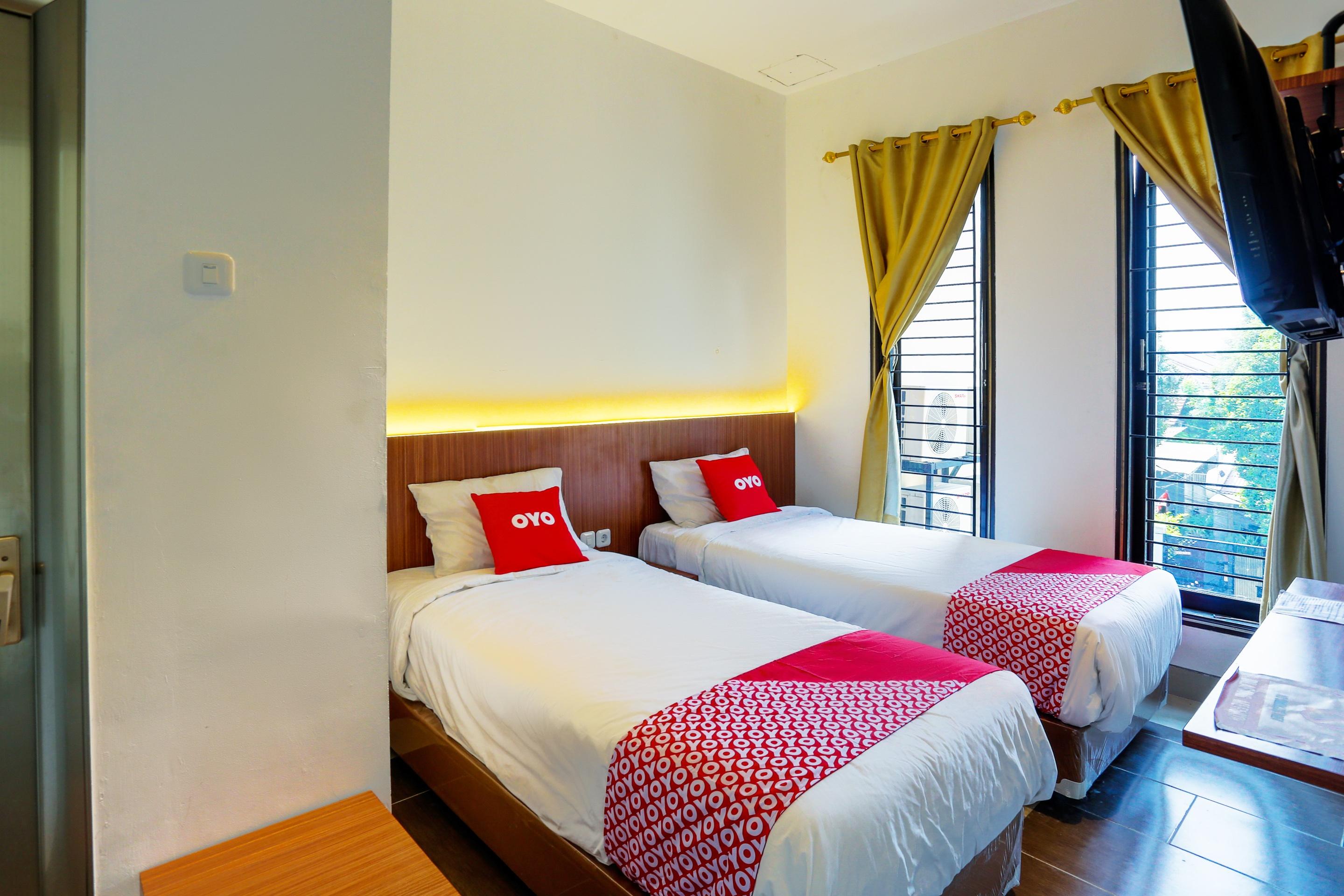 Super Oyo 3109 Point Inn Jakarta Exterior photo